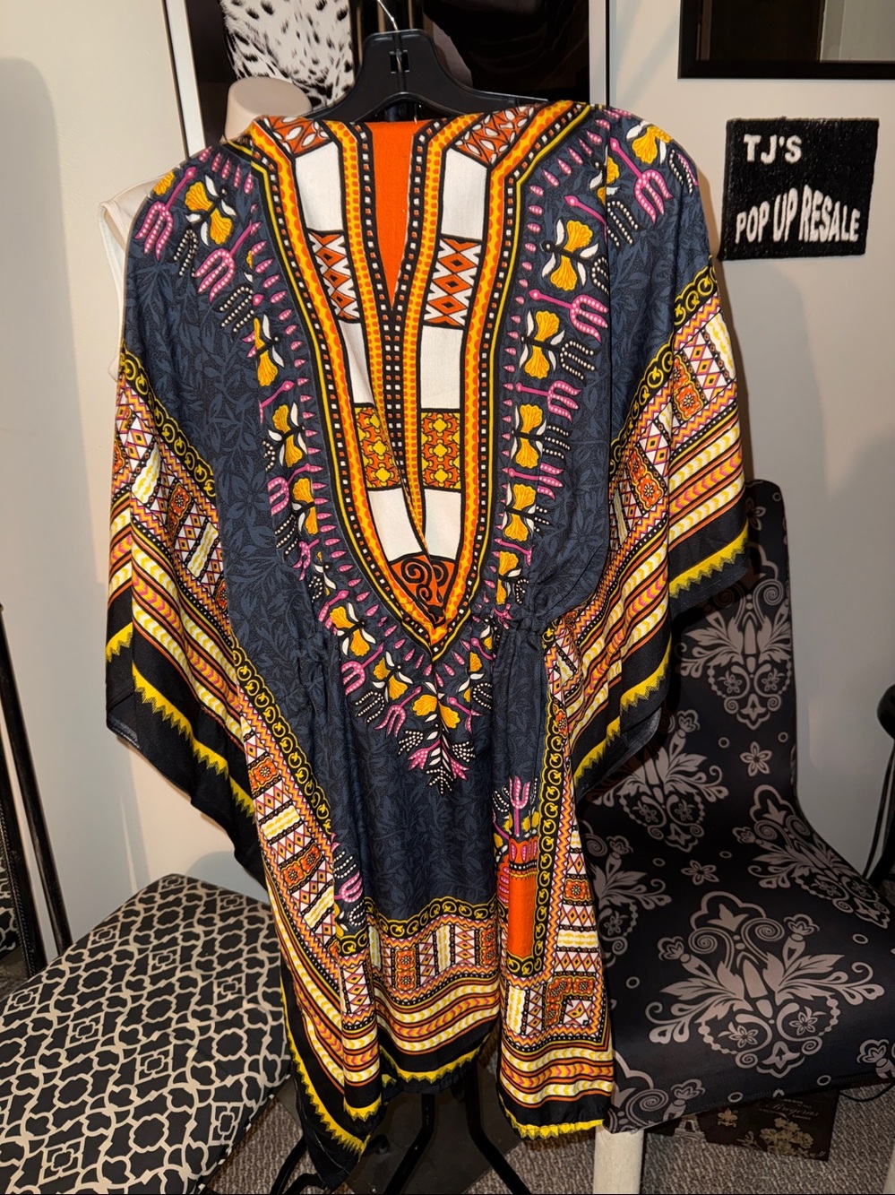 Women’s Patterned Kimono - Black with Orange & Pink Accents - Picture 5 of 8